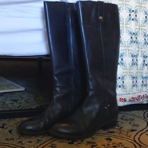 EUC Ralph Lauren Boots